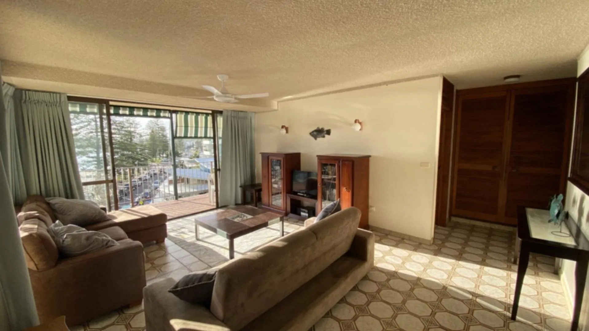 Lowanna Unit 11 Caloundra Daire